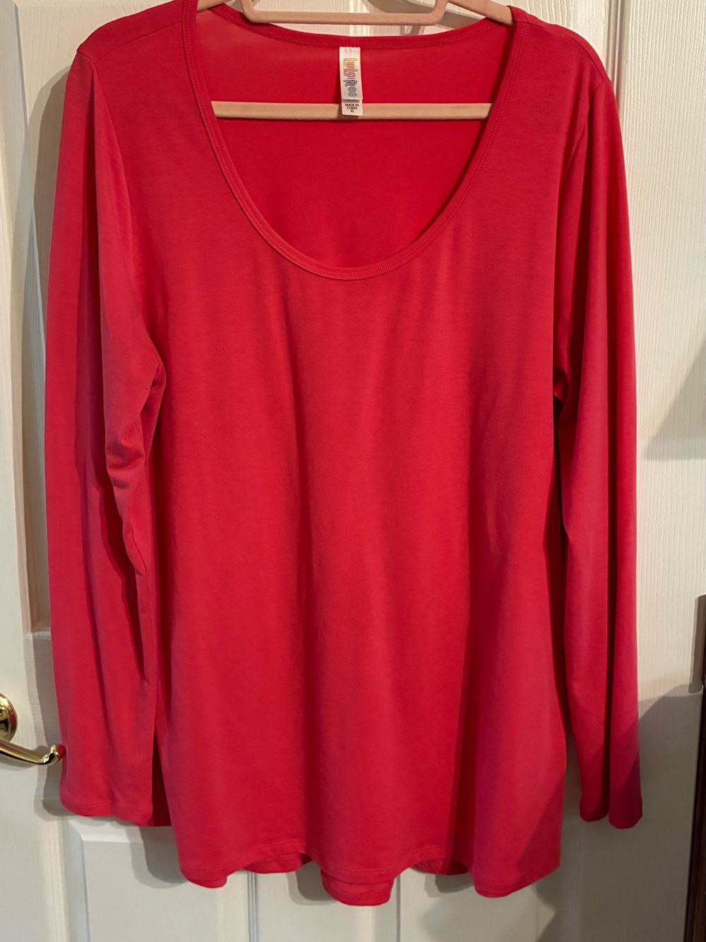LuLaRoe Scoop Neck Long Sleeve Top in Bright Red